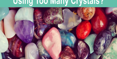 Who is suitable to wear pink crystal