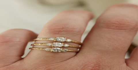 Can a three gold ring be used as a wedding ring