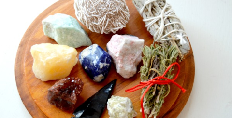 Black and Red Crystals： Unlocking Their Spiritual and Healing Properties