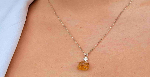 The Enchanting November Crystal: A Treasure of Nature’s Beauty