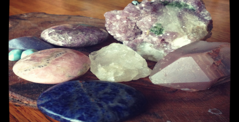The earth’s relic like salt source agate ignites emotional flames with crystal energy