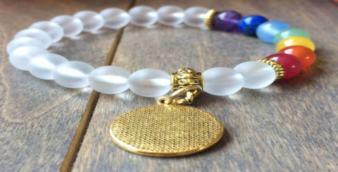 Discover the Hidden Healing Power: Crafting Your Personal Crystal Bracelet