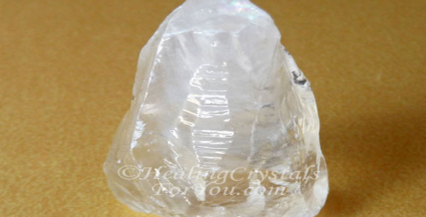 Feel the crystal energy and let the soul bloom in the Himalayan white crystal
