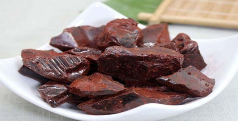 The Spiritual Meaning of Dragons Blood Incense: Protection, Purification, and Empowerment