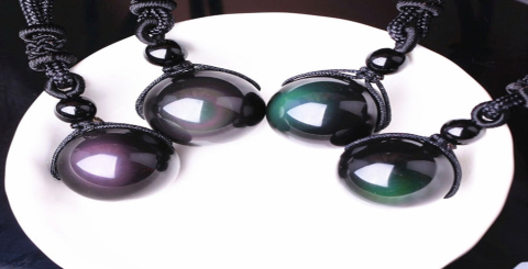 The Enchanting Power of Obsidian Rings in Energy Transmission