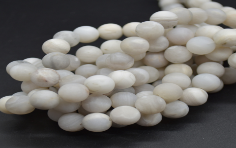 white lace agate